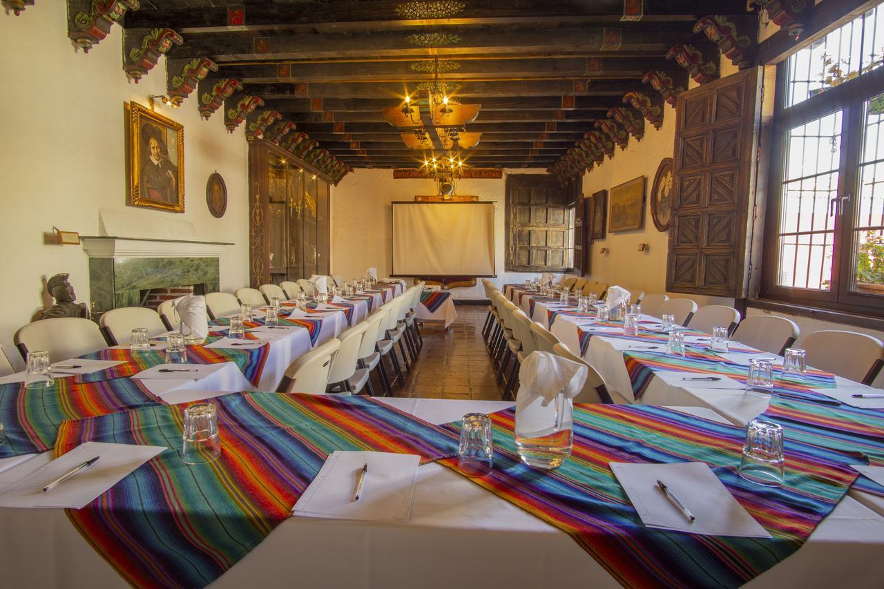 Hotel De Don Rodrigo 4*