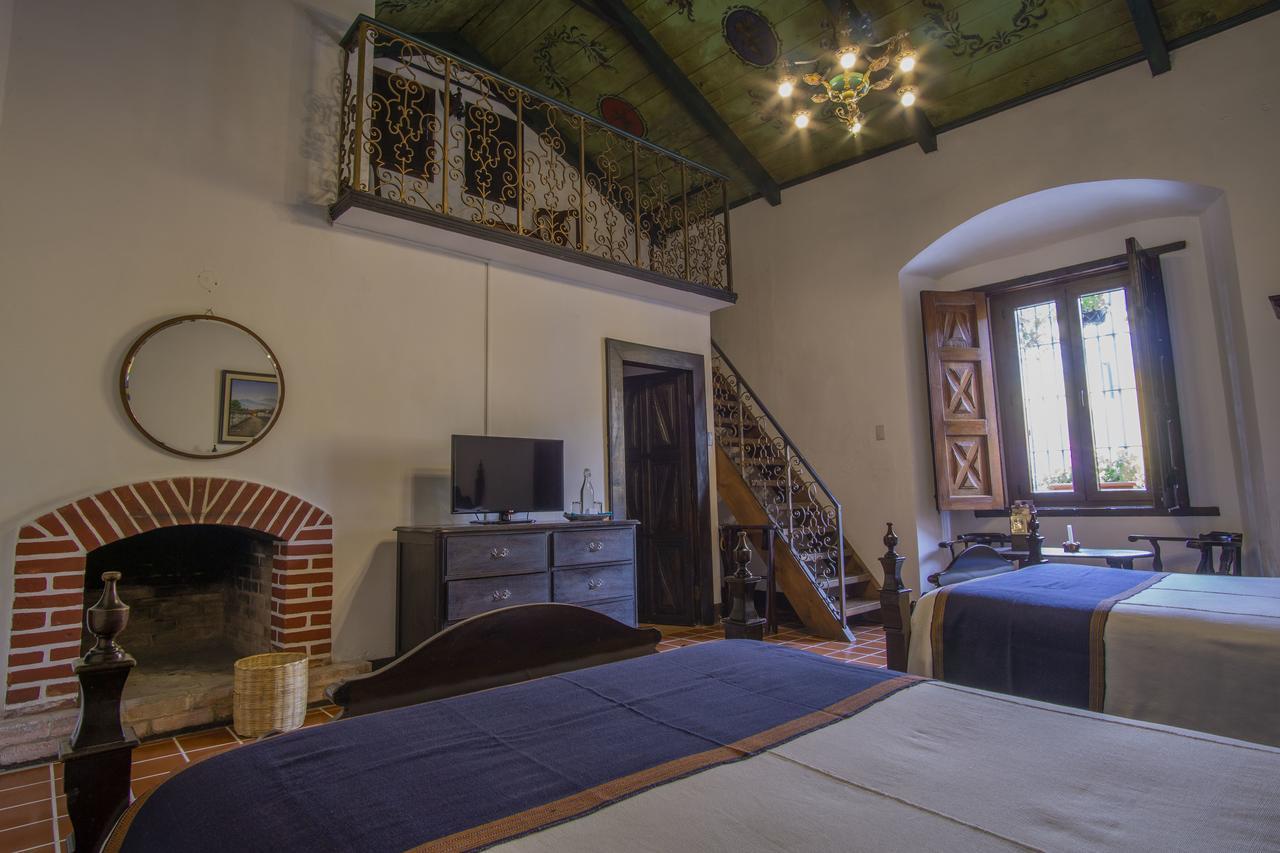 Hotel De Don Rodrigo 4*