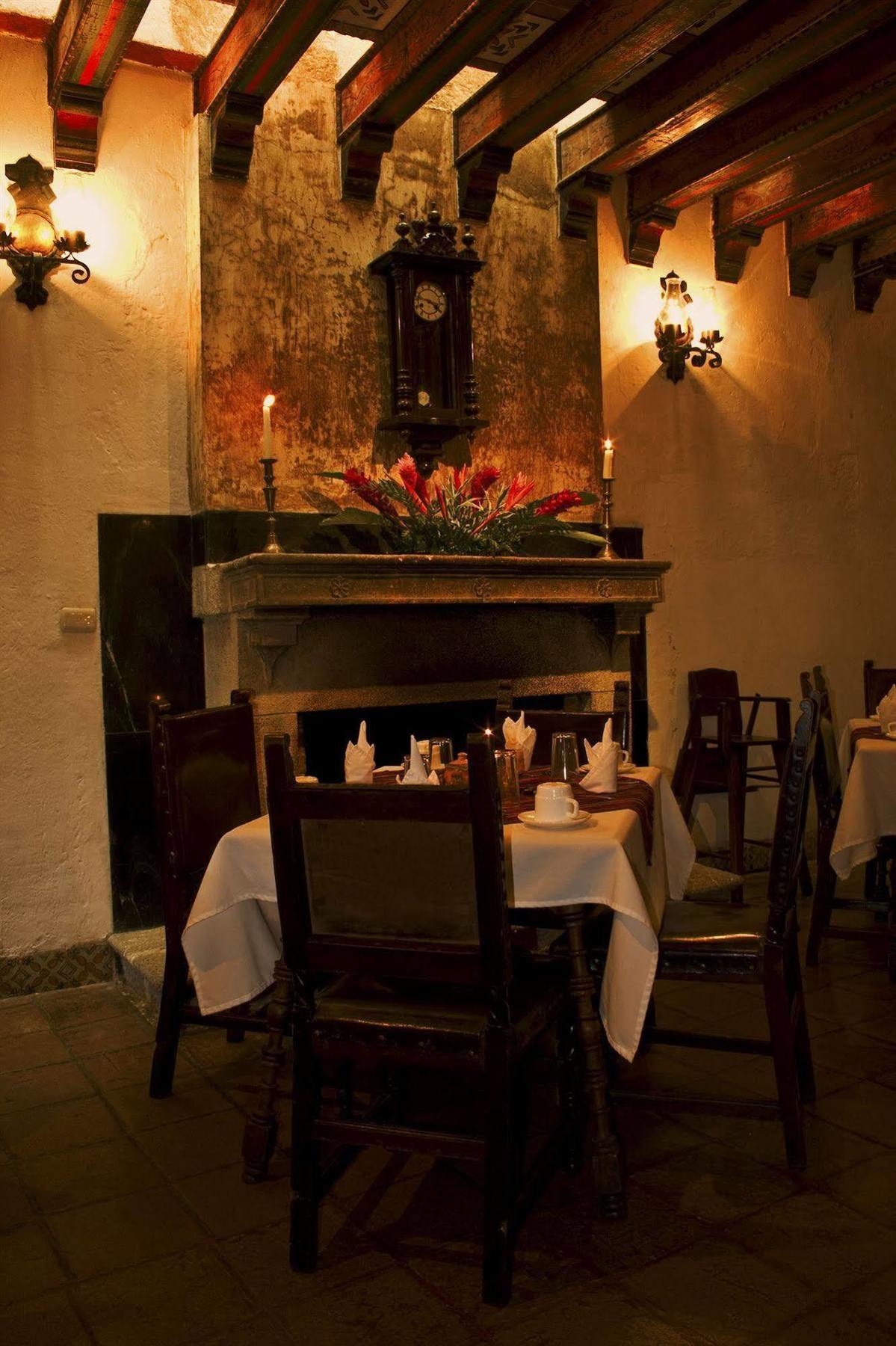 Hotel De Don Rodrigo Antigua